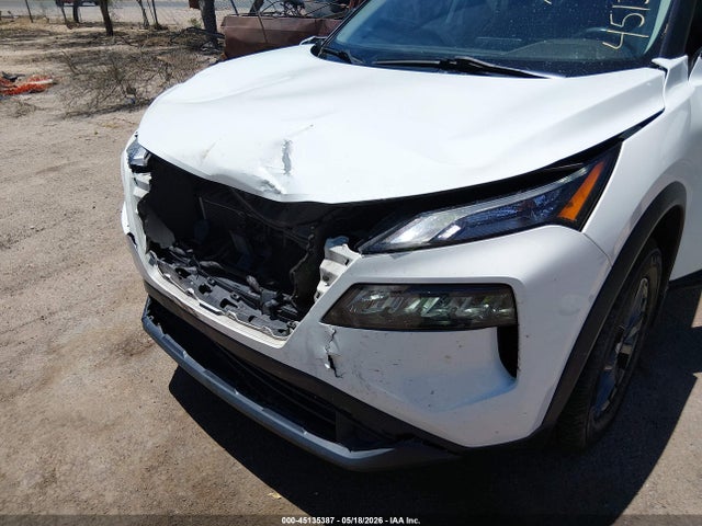 5N1AT3AA2MC830029 Nissan Rogue S Fwd