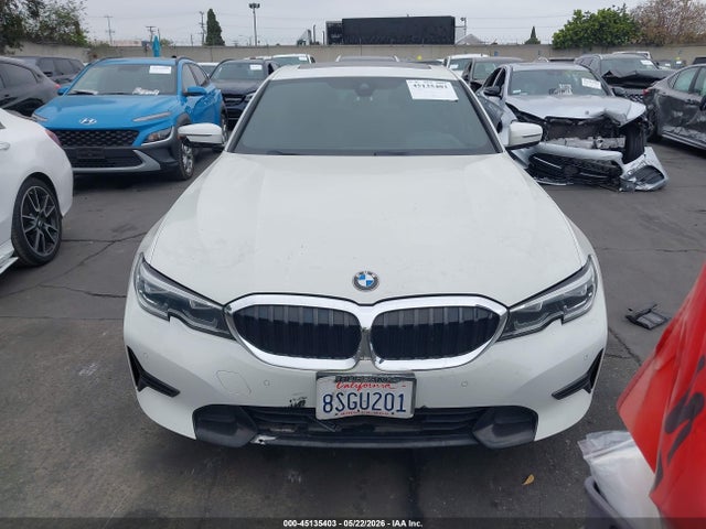 BMW 330I 2019 WBA5R1C57KFH03331 Image 13