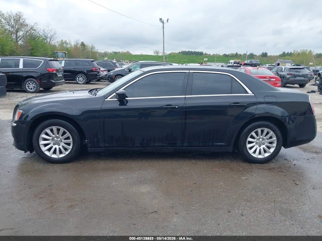 2014 Chrysler 300 მანქანა იყიდება აუქციონზე, vin: 2C3CCAAG7EH156677, აუქციონის ნომერი: 45135423