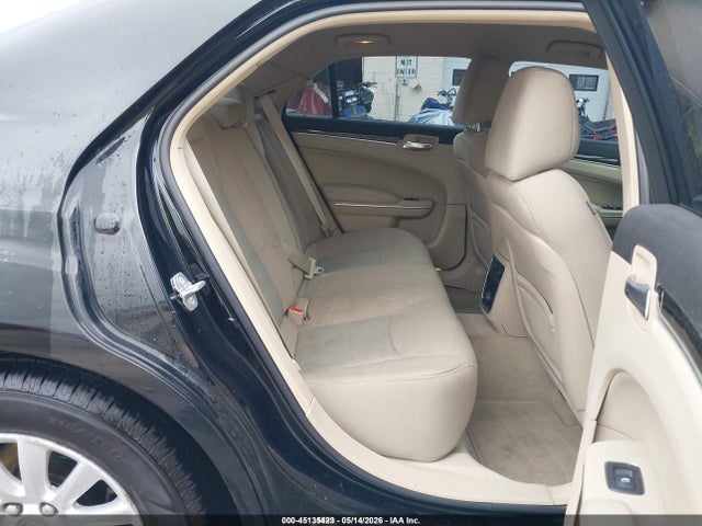 2014 Chrysler 300 მანქანა იყიდება აუქციონზე, vin: 2C3CCAAG7EH156677, აუქციონის ნომერი: 45135423