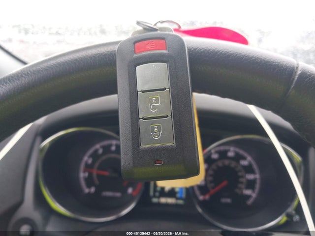 45135442 :رقم المزاد ، JA4AR3AW5JU006721 vin ، 2018 Mitsubishi Outlander Sport 2.4 Se مزاد بيع