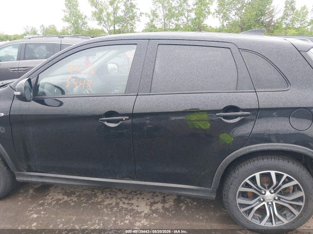 45135442 :رقم المزاد ، JA4AR3AW5JU006721 vin ، 2018 Mitsubishi Outlander Sport 2.4 Se مزاد بيع