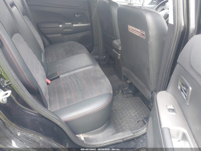 45135442 :رقم المزاد ، JA4AR3AW5JU006721 vin ، 2018 Mitsubishi Outlander Sport 2.4 Se مزاد بيع