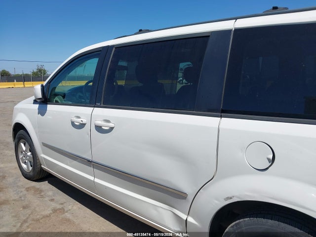 2010 Dodge Grand Caravan Sxt მანქანა იყიდება აუქციონზე, vin: 2D4RN5D18AR125296, აუქციონის ნომერი: 45135474