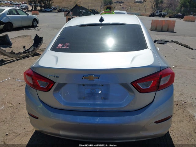 1G1BC5SM2J7100695 Chevrolet Cruze Ls Auto