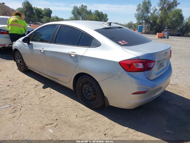 1G1BC5SM2J7100695 Chevrolet Cruze Ls Auto