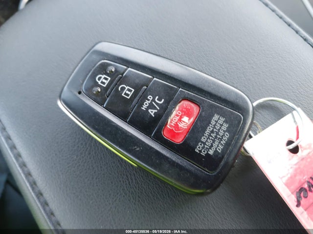 45135536 :رقم المزاد ، JTDKARFP9L3147645 vin ، 2020 Toyota Prius Prime Limited مزاد بيع