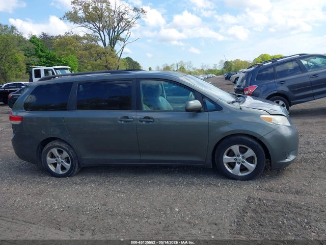 Aukcja sprzedaży 2013 Toyota Sienna Le V6 8 Passenger, vin: 5TDKK3DC4DS283000, numer aukcji: 45135552