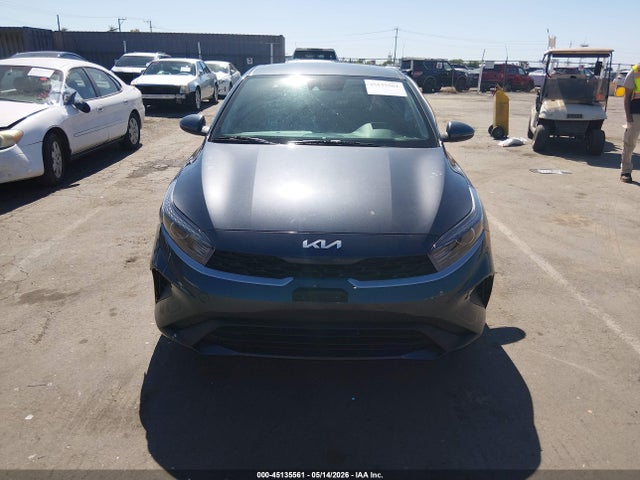 3KPF24AD7PE647610 KIA Forte Lxs