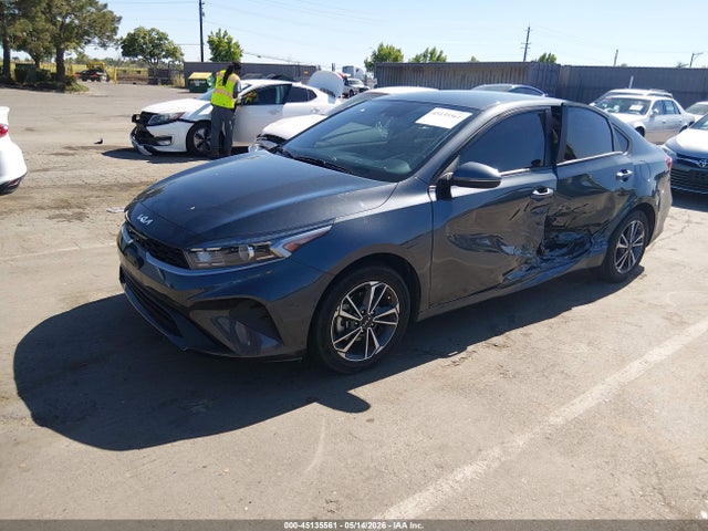 3KPF24AD7PE647610 KIA Forte Lxs