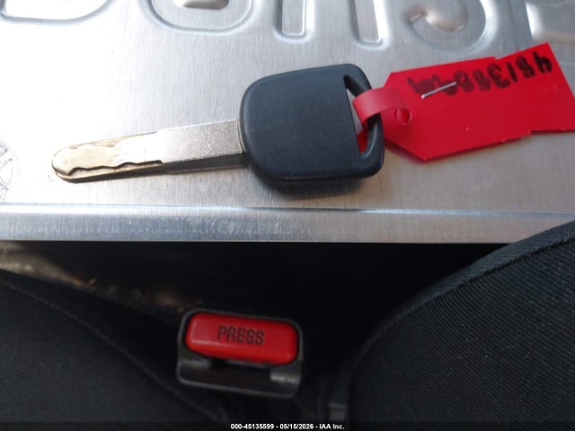 3HGGK5H43KM702392 Honda FIT LX
