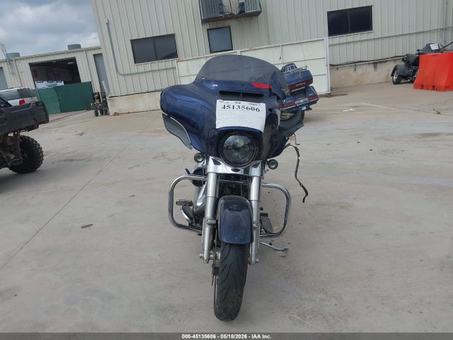 45135606 :رقم المزاد ، 1HD1KBM14EB713880 vin ، 2014 Harley-davidson Flhx Street Glide مزاد بيع