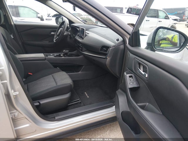 2024 Nissan Rogue Sv Fwd მანქანა იყიდება აუქციონზე, vin: 5N1BT3BA9RC690703, აუქციონის ნომერი: 45135624