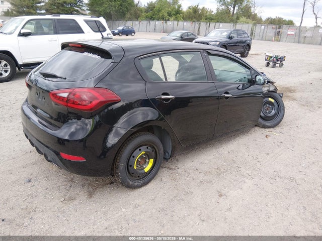 45135636 :رقم المزاد ، KNAFZ5A33G5631132 vin ، 2016 Kia Forte Sx مزاد بيع