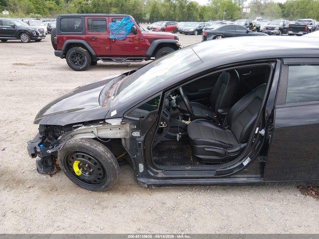 45135636 :رقم المزاد ، KNAFZ5A33G5631132 vin ، 2016 Kia Forte Sx مزاد بيع