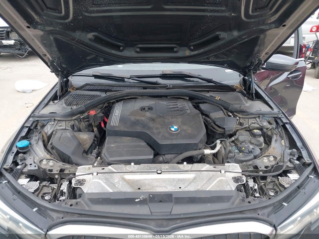 45135646 :رقم المزاد ، 3MW5R1J02M8C07191 vin ، 2021 Bmw 3 Series 330i مزاد بيع
