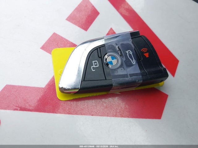 45135646 :رقم المزاد ، 3MW5R1J02M8C07191 vin ، 2021 Bmw 3 Series 330i مزاد بيع
