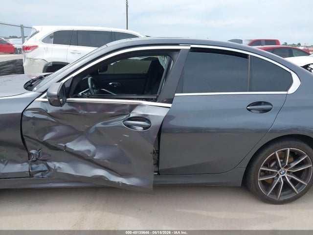 45135646 :رقم المزاد ، 3MW5R1J02M8C07191 vin ، 2021 Bmw 3 Series 330i مزاد بيع