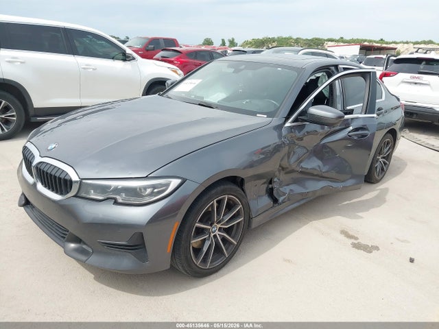 45135646 :رقم المزاد ، 3MW5R1J02M8C07191 vin ، 2021 Bmw 3 Series 330i مزاد بيع