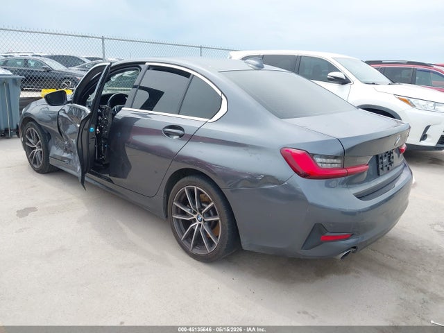 45135646 :رقم المزاد ، 3MW5R1J02M8C07191 vin ، 2021 Bmw 3 Series 330i مزاد بيع
