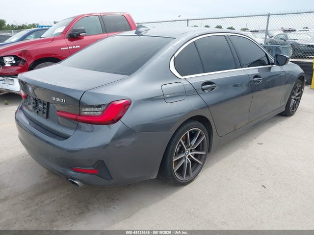 45135646 :رقم المزاد ، 3MW5R1J02M8C07191 vin ، 2021 Bmw 3 Series 330i مزاد بيع