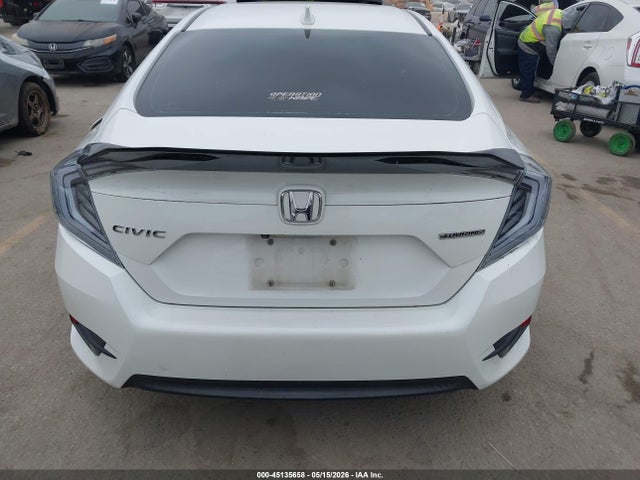 Honda Civic Touring 2016 2HGFC1F95GH645604 Image 16