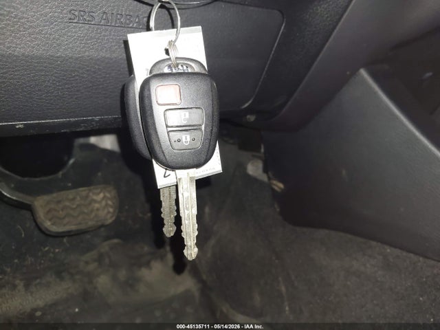 45135711 :رقم المزاد ، 5TFSZ5AN7HX108589 vin ، 2017 Toyota Tacoma Sr5 V6 مزاد بيع