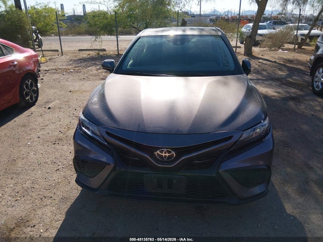4T1T11AK2MU586713 Toyota CAMRY SE
