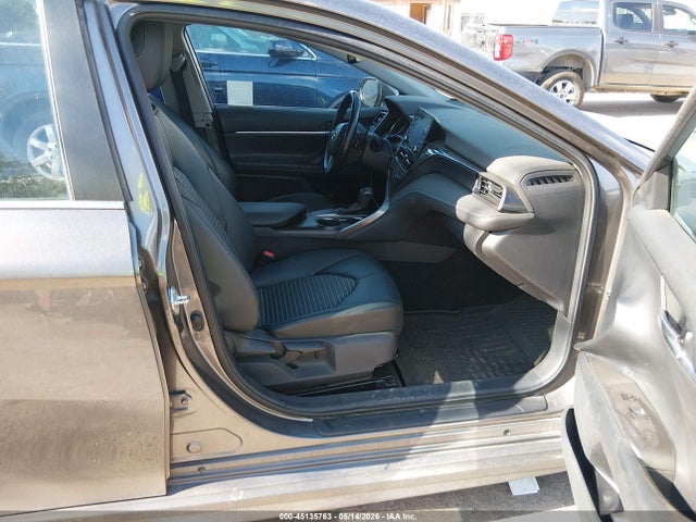 4T1T11AK2MU586713 Toyota CAMRY SE