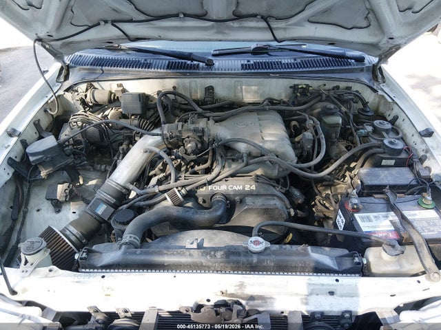 1996 Toyota 4runner Sr5 მანქანა იყიდება აუქციონზე, vin: JT3HN86R5T0008841, აუქციონის ნომერი: 45135773