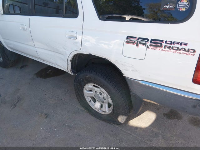 1996 Toyota 4runner Sr5 მანქანა იყიდება აუქციონზე, vin: JT3HN86R5T0008841, აუქციონის ნომერი: 45135773