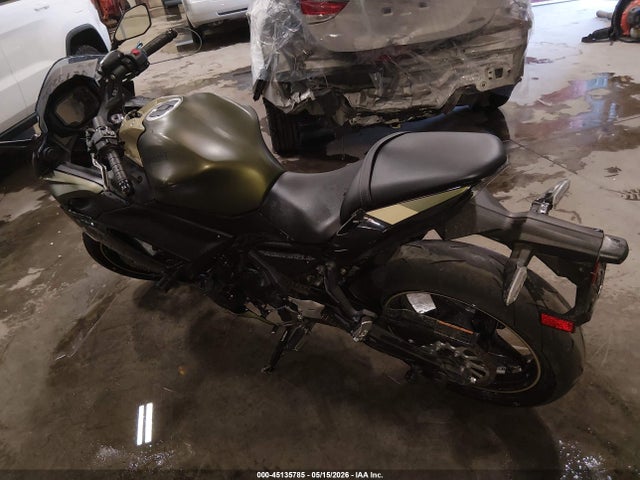 Kawasaki Ex650 R 2024 ML5EXER11RDAD4408 Image 3