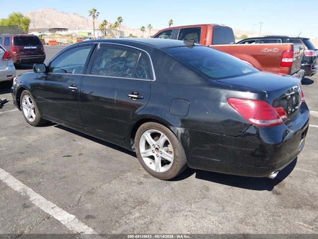 45135853 :رقم المزاد ، 4T1BK36B38U263953 vin ، 2008 Toyota Avalon Xl مزاد بيع