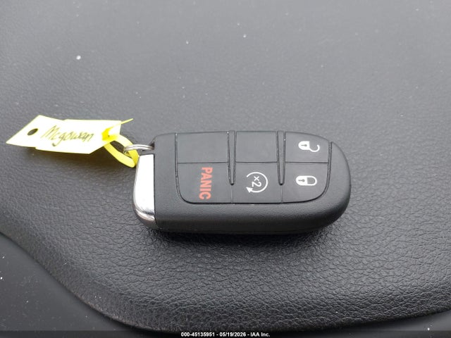 ZACCJABB5JPH98957 Jeep Renegade Latitude Fwd