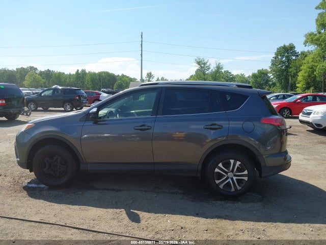 Продажа на аукционе авто 2017 Toyota Rav4 Le, vin: JTMBFREV8HJ121591, номер лота: 45135971