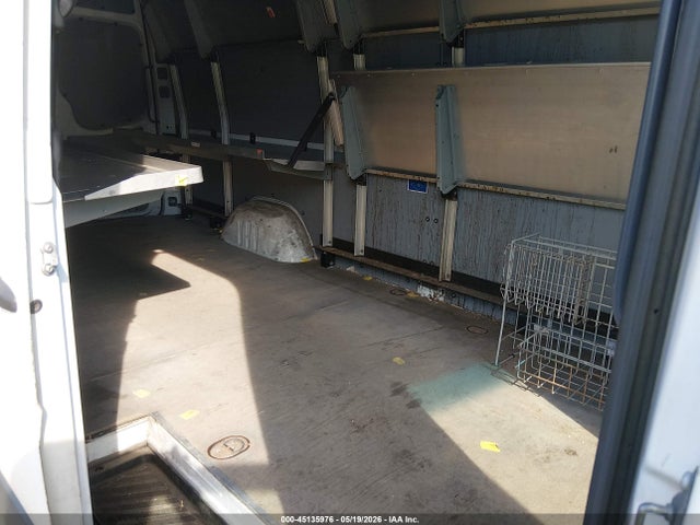 45135976 :رقم المزاد ، WD3PE8CB8C5688861 vin ، 2012 Mercedes-benz Sprinter 2500 High Roof مزاد بيع