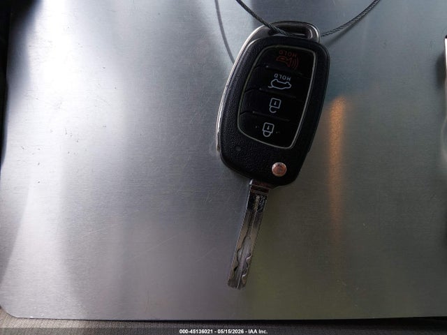 Продажа на аукционе авто 2016 Hyundai Tucson Se, vin: KM8J33A46GU109897, номер лота: 45136021