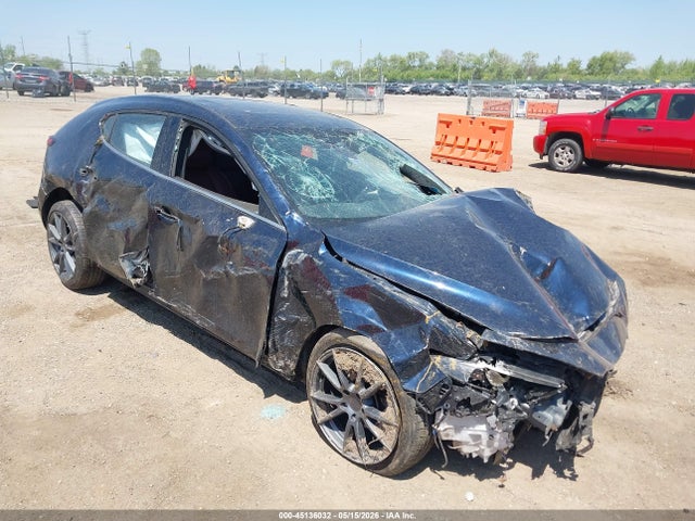 45136032 :رقم المزاد ، JM1BPANM7L1172174 vin ، 2020 Mazda Mazda3 Premium Package مزاد بيع