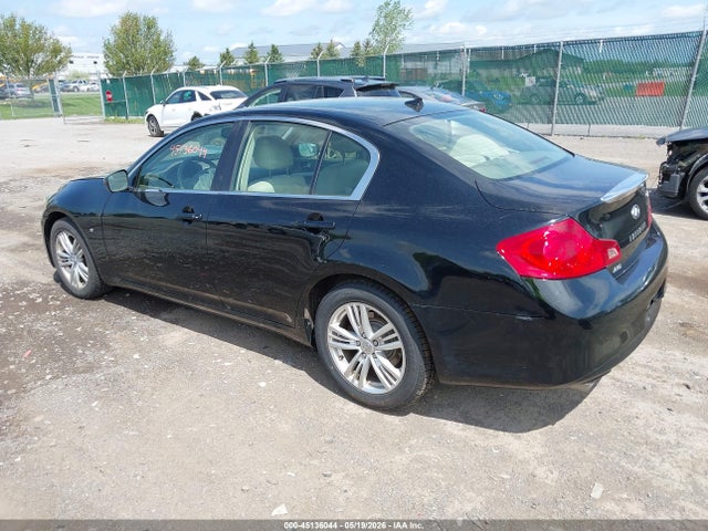 2015 Infiniti Q40 მანქანა იყიდება აუქციონზე, vin: JN1CV6AR8FM521938, აუქციონის ნომერი: 45136044
