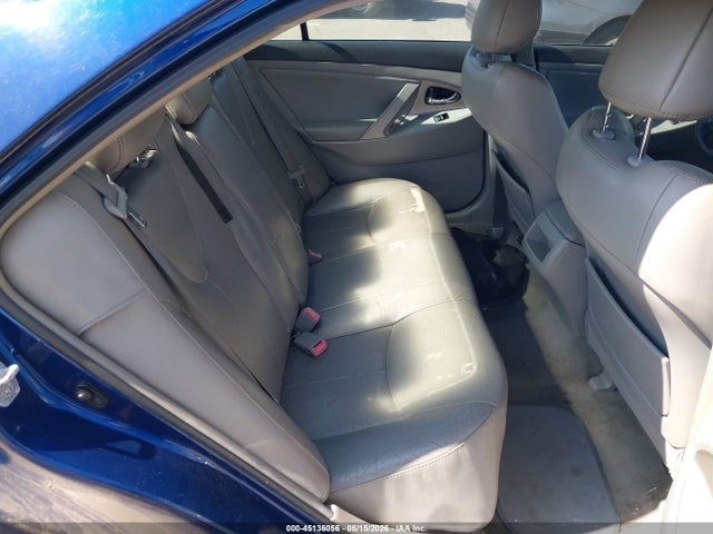 45136056 :رقم المزاد ، 4T1BK3EK5BU627072 vin ، 2011 Toyota Camry Se V6 مزاد بيع