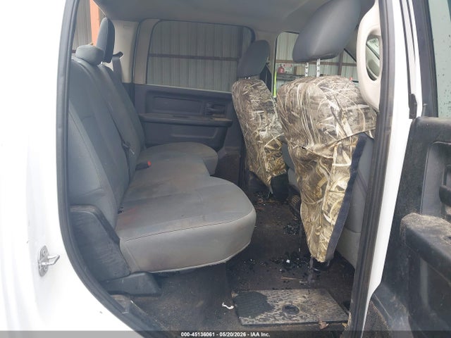 45136061 :رقم المزاد ، 3C6UR5CL1HG749169 vin ، 2017 Ram 2500 Tradesman  4x4 6'4 Box مزاد بيع