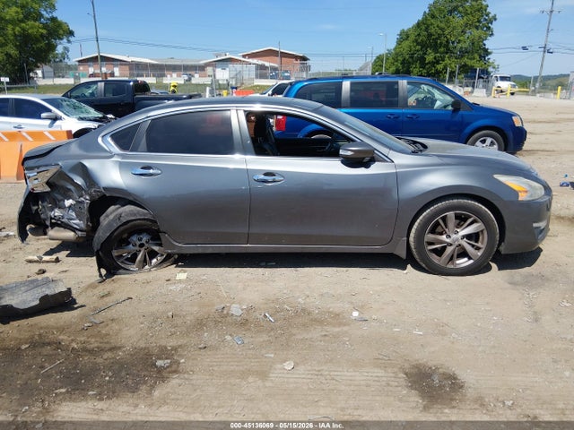 Продажа на аукционе авто 2015 Nissan Altima 2.5 Sl, vin: 1N4AL3AP0FN906174, номер лота: 45136069