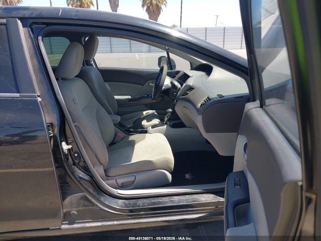 Продажа на аукционе авто 2012 Honda Civic Lx, vin: 19XFB2F53CE384600, номер лота: 45136071