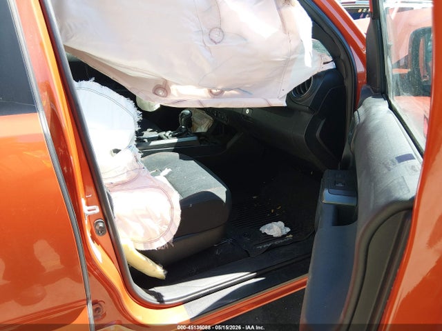 5TFCZ5AN3JX123326 Toyota Tacoma Trd Off Road