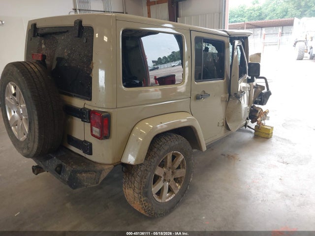 1C4BJWEG2HL578819 Jeep Wrangler Unlimited Sahara 4x4