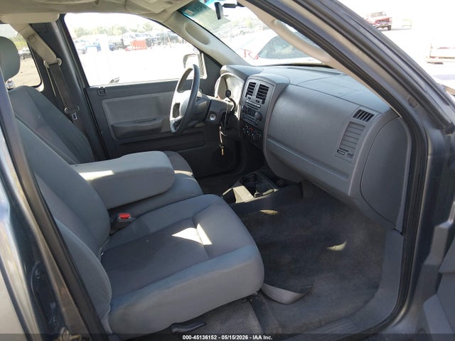2005 Dodge Dakota St მანქანა იყიდება აუქციონზე, vin: 1D7HW22K25S152424, აუქციონის ნომერი: 45136152