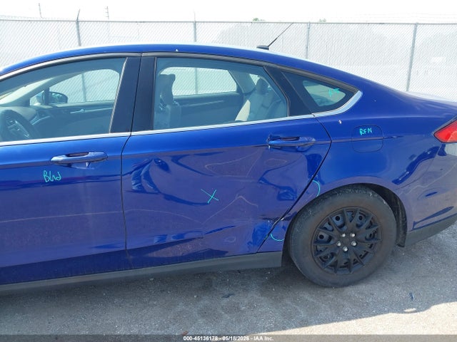 2013 Ford Fusion S მანქანა იყიდება აუქციონზე, vin: 3FA6P0G7XDR171777, აუქციონის ნომერი: 45136178