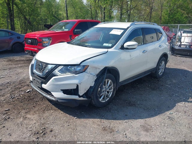 2020 Nissan Rogue Sv Intelligent Awd მანქანა იყიდება აუქციონზე, vin: JN8AT2MV9LW133598, აუქციონის ნომერი: 45136186