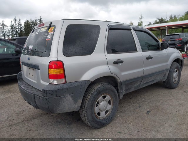 45136205 :رقم المزاد ، 1FMYU92ZX5KA25101 vin ، 2005 Ford Escape Xls مزاد بيع