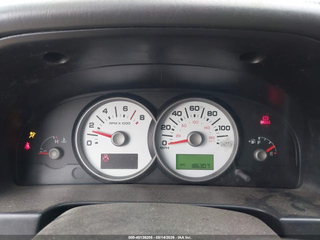 45136205 :رقم المزاد ، 1FMYU92ZX5KA25101 vin ، 2005 Ford Escape Xls مزاد بيع